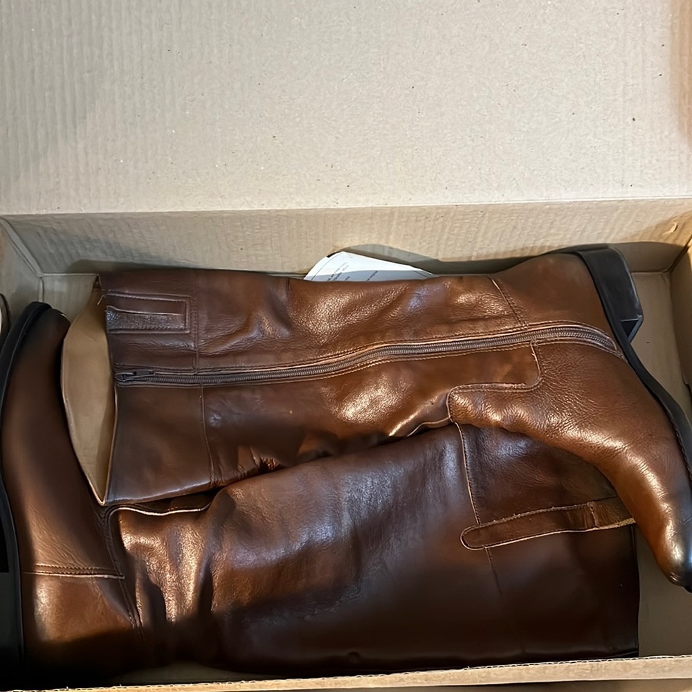 Coconut women’s brown riding boots